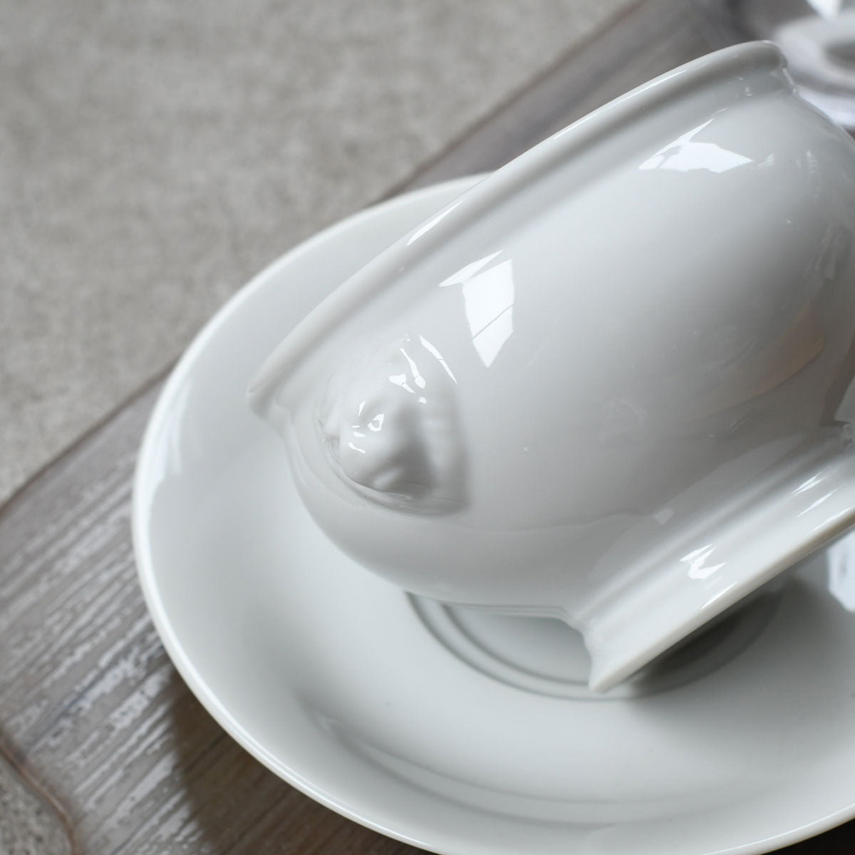 【取り寄せ商品】SOUP BOWL LION -ライオントリュフ- トリュフ受け皿セット 中 ホワイト 【日本製】 『284 37700969』『284 37700973』『284 37700341』