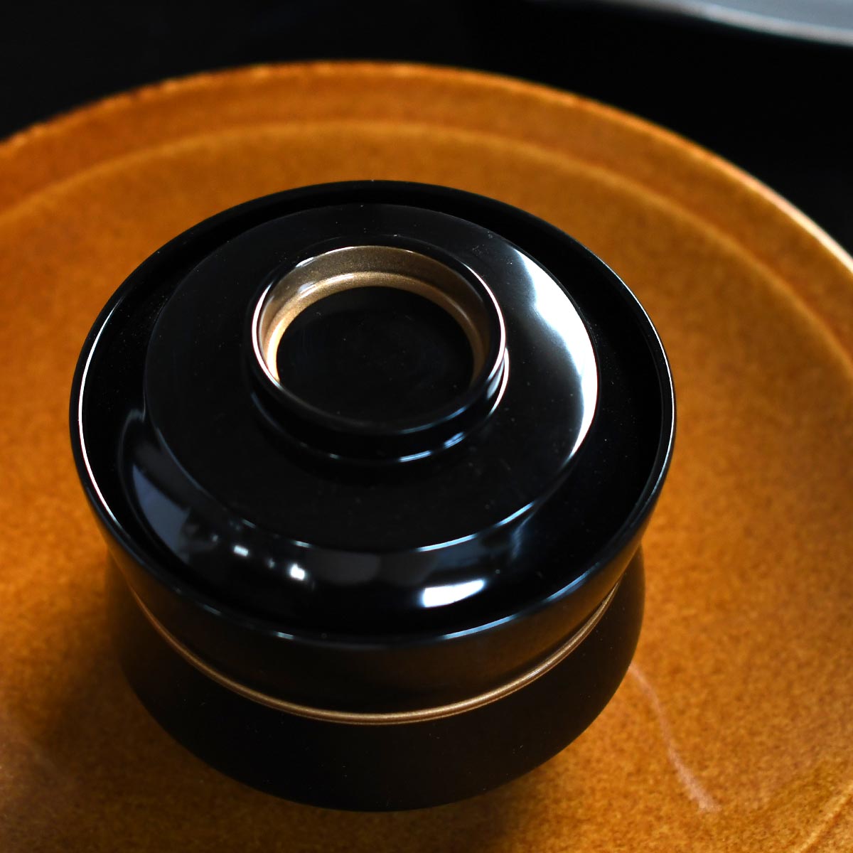 【取り寄せ商品】越前漆器 3.2寸杵型椀 黒つば金ライン 67901-560