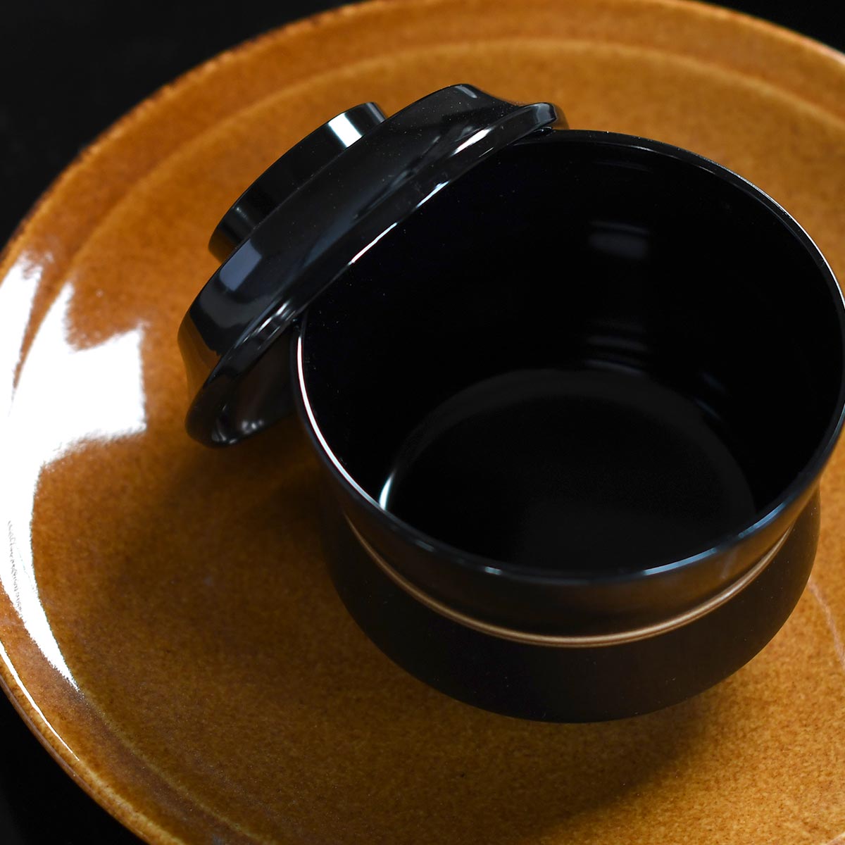 【取り寄せ商品】越前漆器 3.2寸杵型椀 黒つば金ライン 67901-560