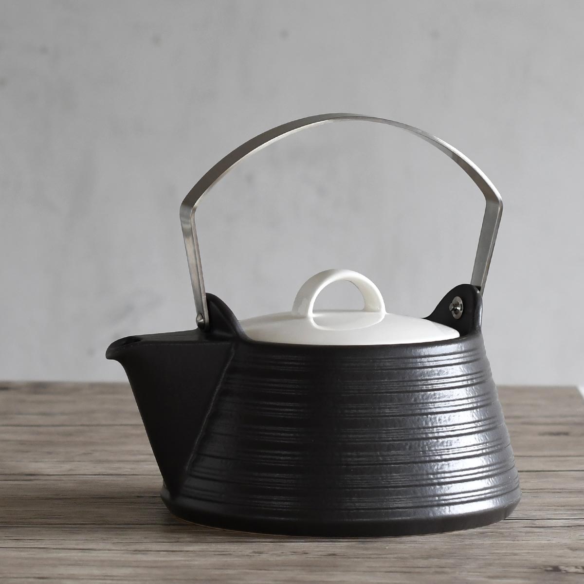 【取り寄せ商品】 IH セラミックケトル 1.5L 2色