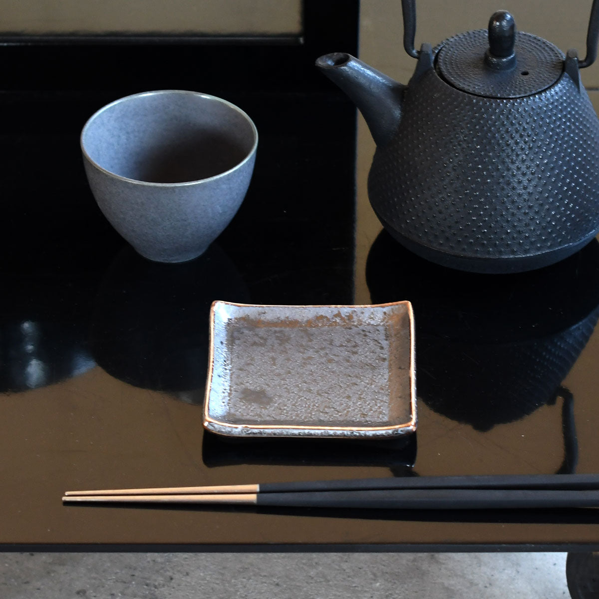 【取り寄せ商品】饗の器 きょうのうつわ -M.STYLE- スクエアディッシュ9cm 4色【日本製】 KU0309