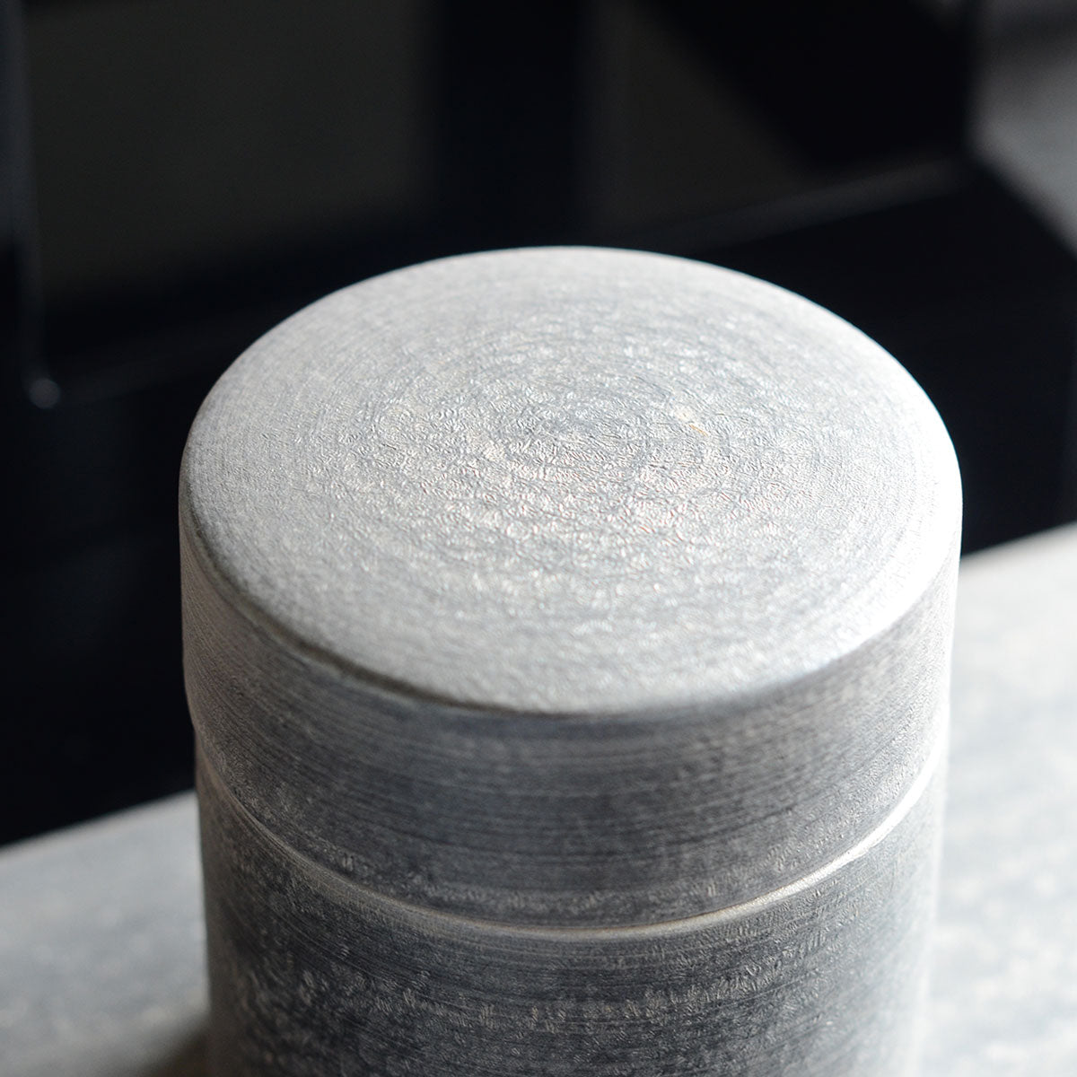 【取り寄せ商品】崇雪 茶筒 2色 【有田焼】
