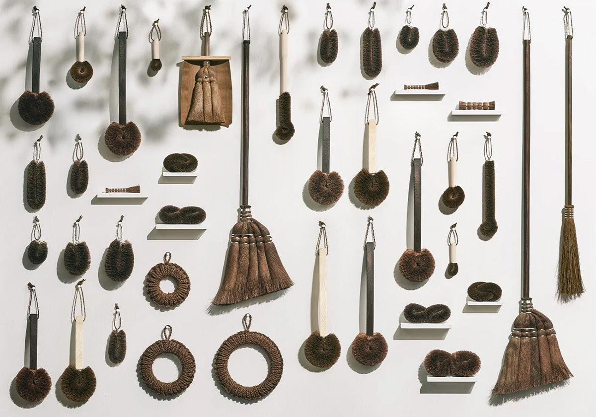 高田耕造商店 しゅろのやさしいほうき 五玉 焼檜柄 短