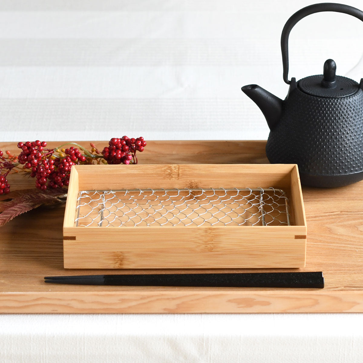 【取り寄せ商品】用美 YOUBI 竹・天ぷら盛皿(ステンレス目皿付) 長角 クリアー 18269
