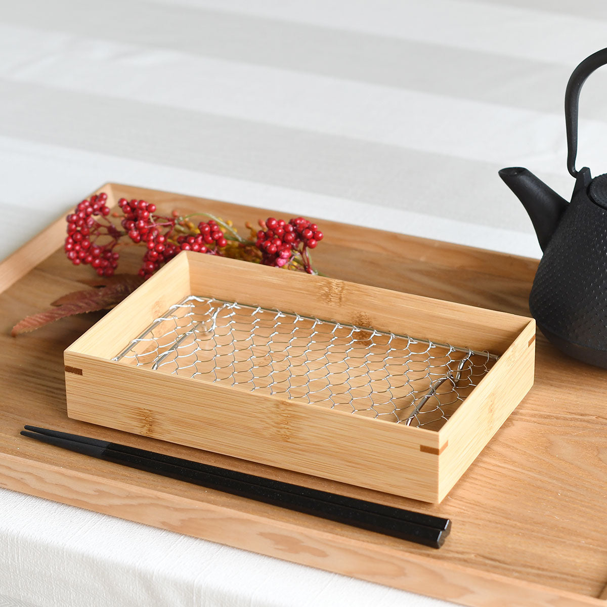 【取り寄せ商品】用美 YOUBI 竹・天ぷら盛皿(ステンレス目皿付) 長角 クリアー 18269