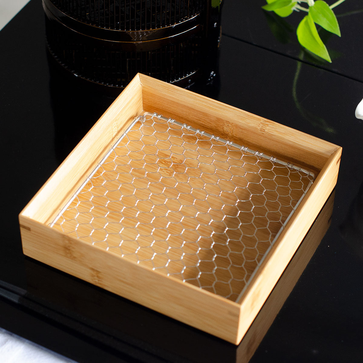 【取り寄せ商品】用美 YOUBI 竹・天ぷら盛皿(ステンレス目皿付) 正角5寸 クリアー 18270