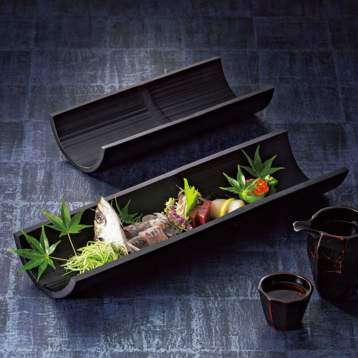 【取り寄せ商品】竹端材皿(黒塗ツヤ消し) 大 22579