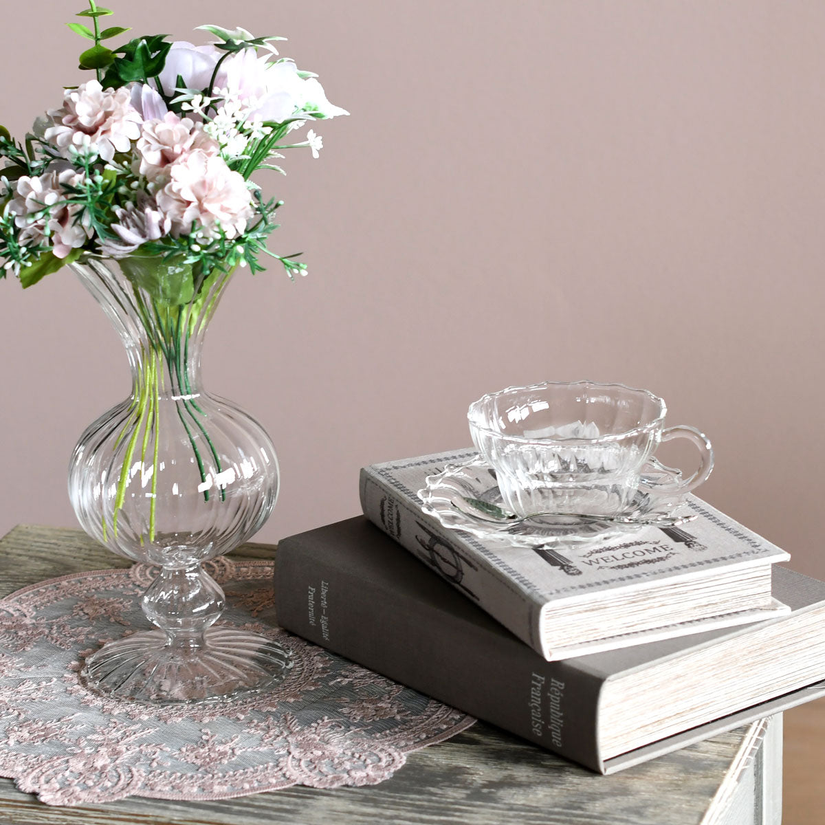 ガラス ティーカップ＆ソーサー（モール） 200ml【耐熱ガラス】