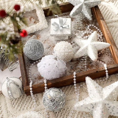 ホワイト&シルバー・オーナメント