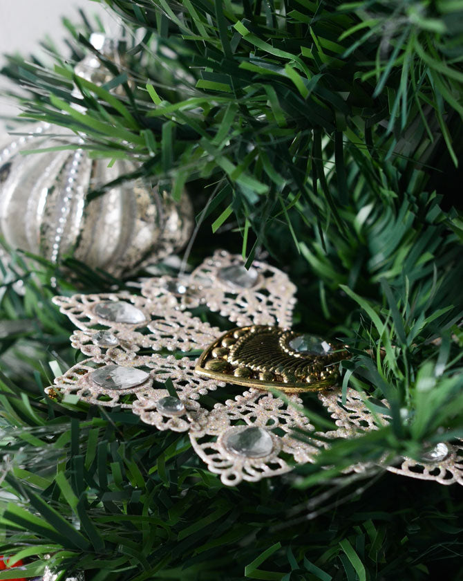 エレガントファンシェイプオーナメント 5024