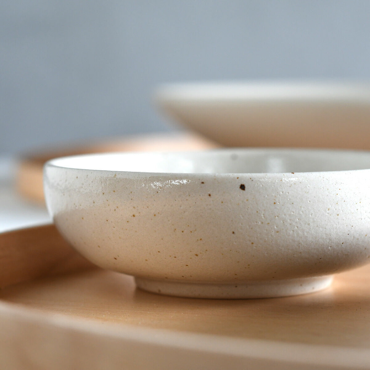 鳥瑟 うす 11cm浅鉢【日本製】 07600649 – 【ONLINE SHOP 本店