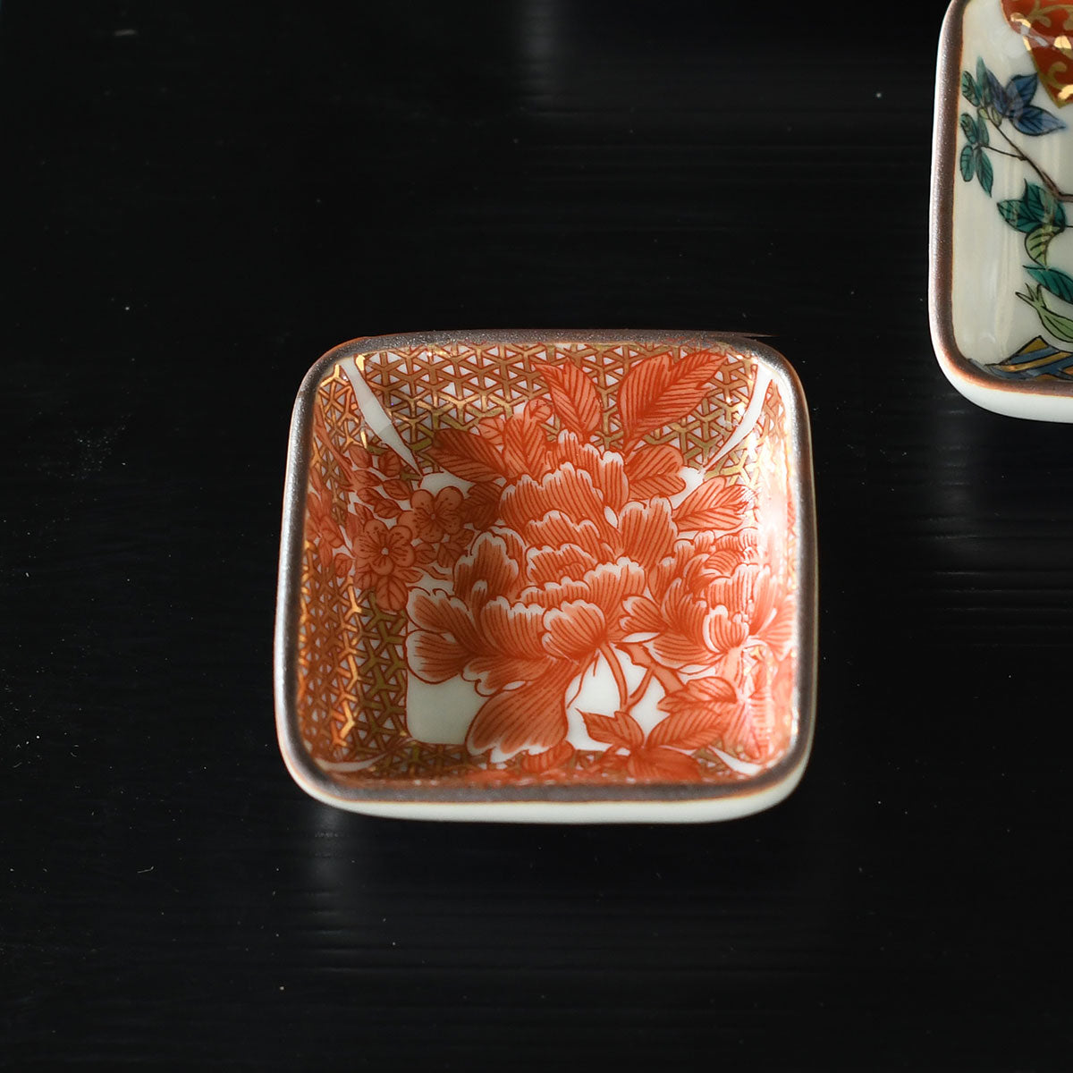 プチ小皿 歴代画 赤絵【日本製 九谷焼】