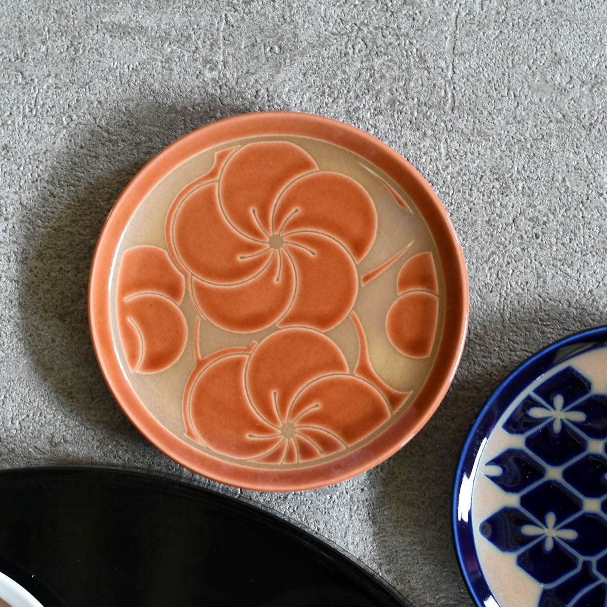 季 すえ Sue　梅・紫陽花・菊・椿　小皿11.5cm/丸皿16cm【日本製】