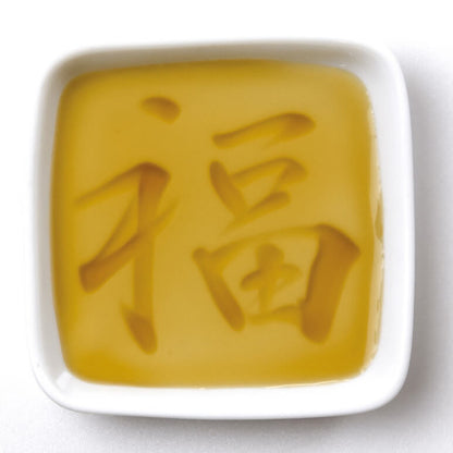 縁起紋醤油皿 白磁